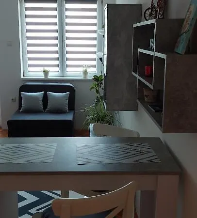 Apartment Bart *